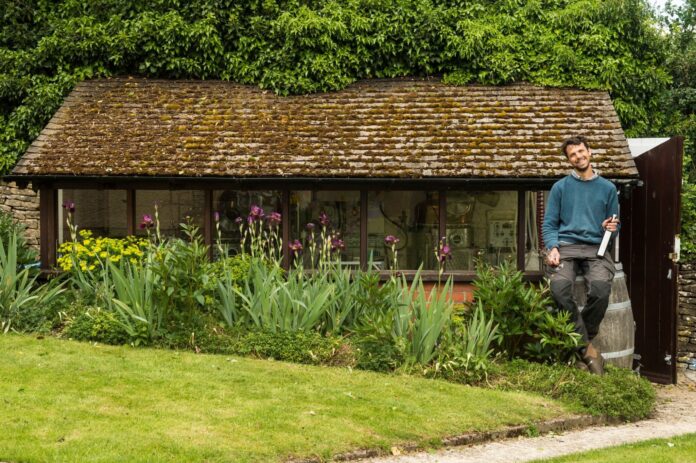 capreolus-distillery-garden-swift-gin-eau-de-vie-2048x1363