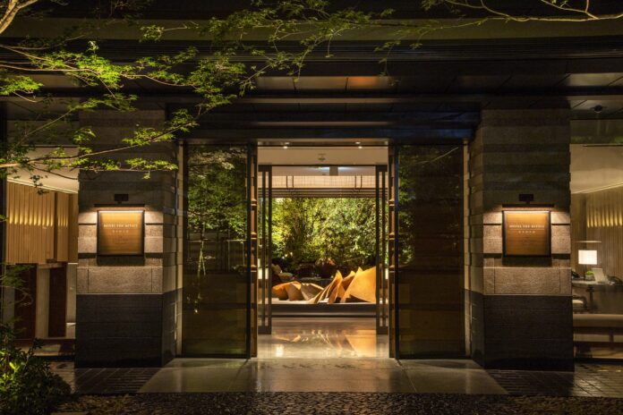 HTMK-Entrance-scaled