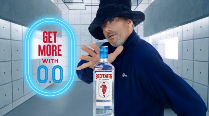 BEEFEATER-00-AND-JAMIROQUAI-PUT-A-FRESH-TWIST-ON-VIRTUAL-INSANITY-TO-SHOW-YOU-HOW-TO-GET-MORE-WITH-00