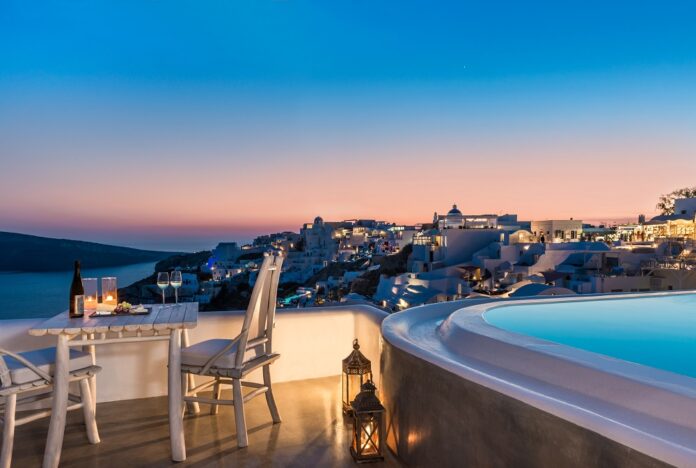 R28_Socrates_Sunset-Villa-Socrates-with-Infinity-Pool-10