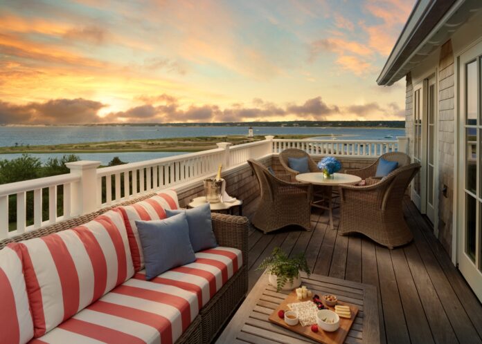 HVH_SkyHouse-Terrace-Sunrise-scaled