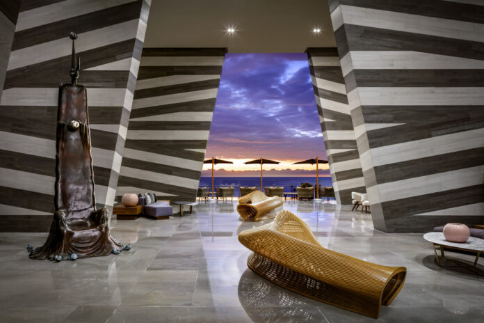 LOBBY-Grand-Velas-Los-Cabos-Velas-Resorts-1xlarge1728923450