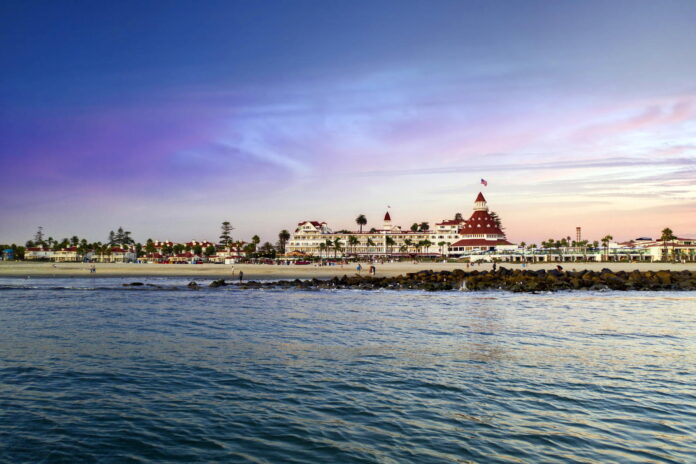hotel-del-coronado-panoramic-property-1-edited